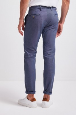 CHINO TROUSERS IN INK BLUE MICRO-PATTERN