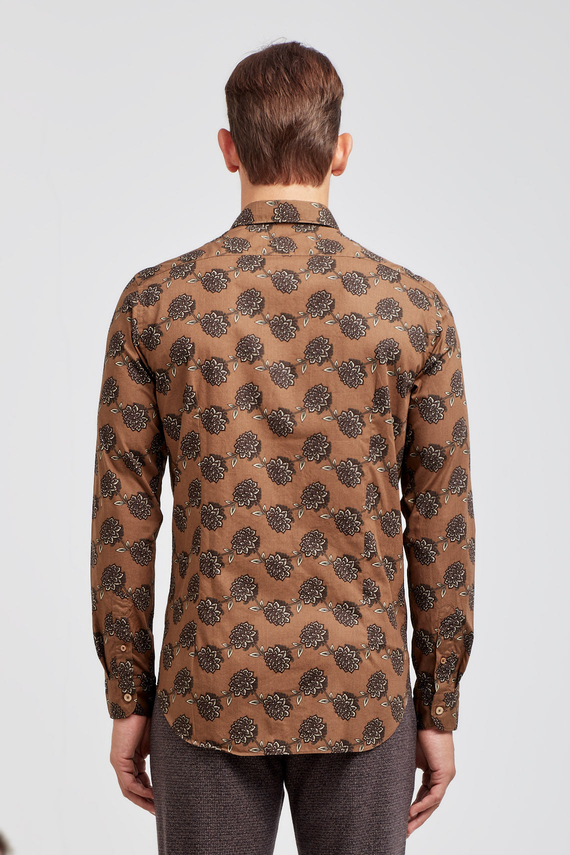 Camicia in popeline stampa floreale con collo francese