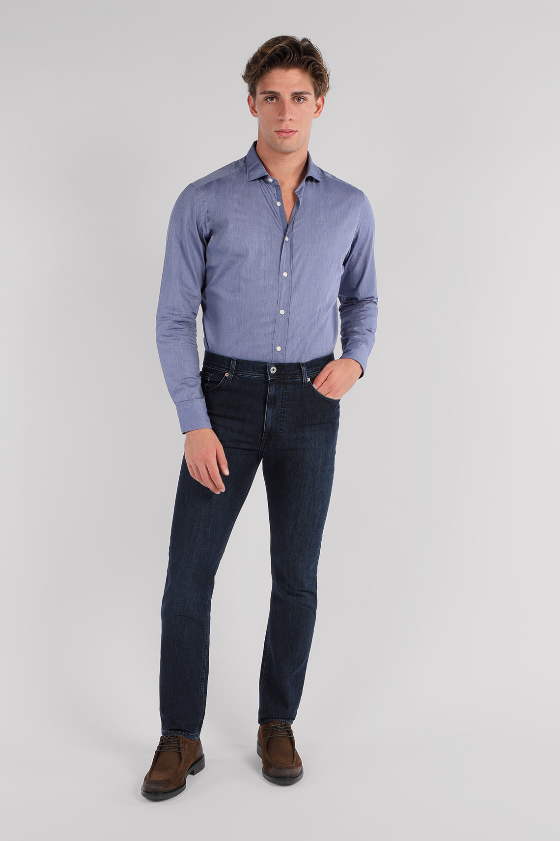 Camicia in tessuto spigato effetto denim con collo francese