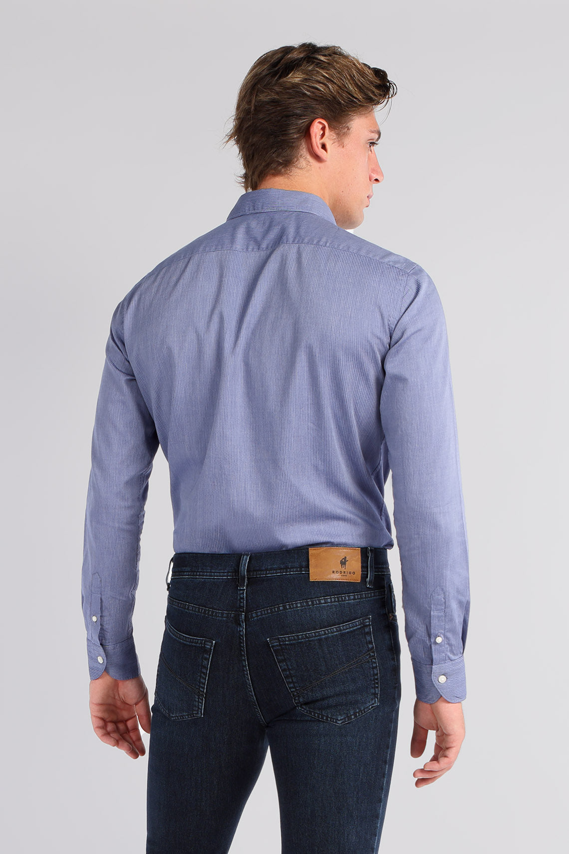 Camicia in tessuto spigato effetto denim con collo francese