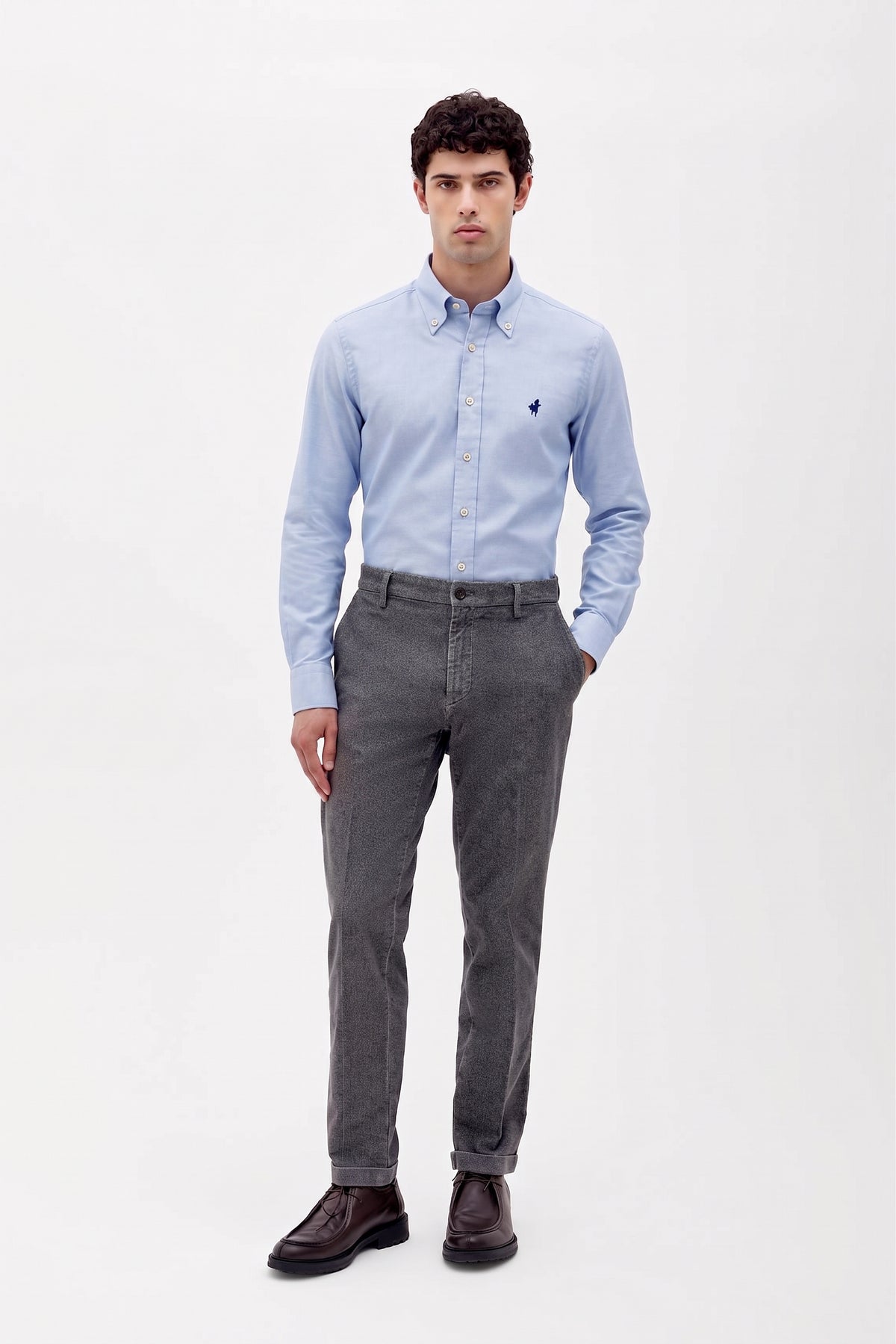 CAMICIA  TINTA UNITA  CON RICAMO CENTAURO