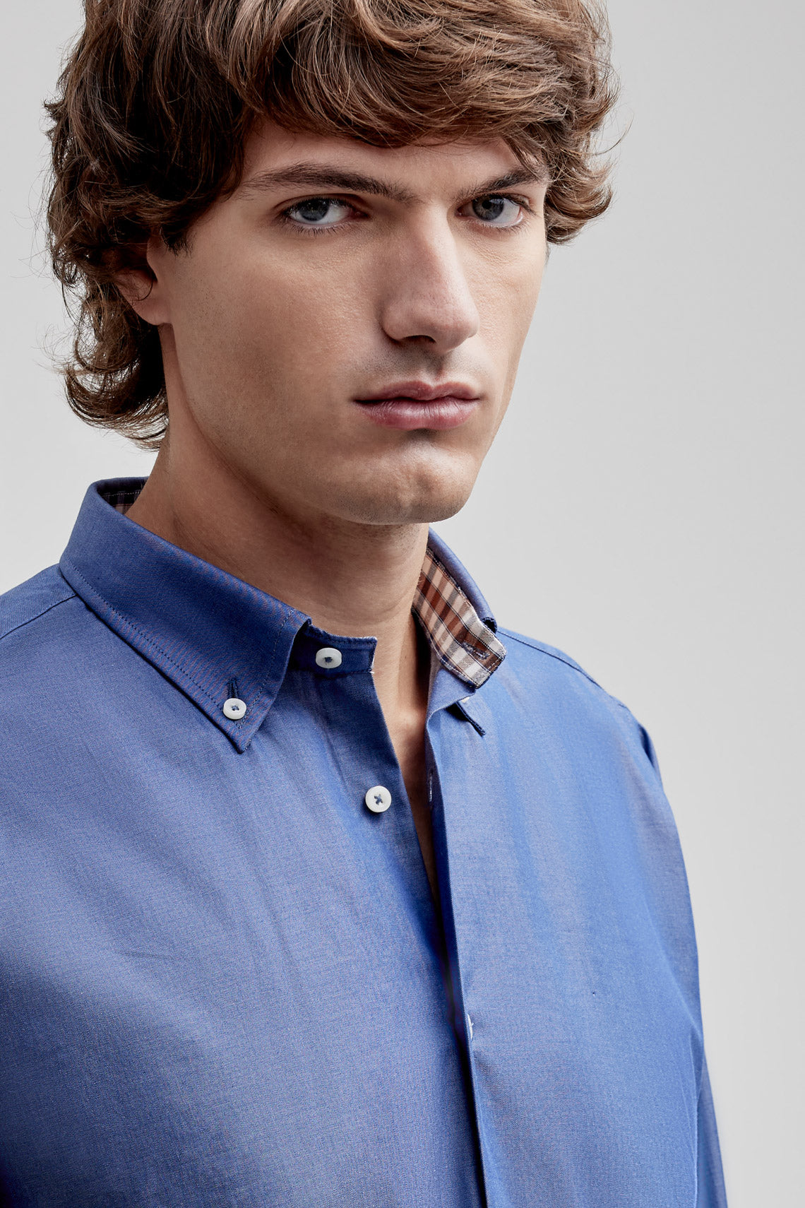 CAMICIA  COLLO BUTTON DOWN CONTRASTI |5672|