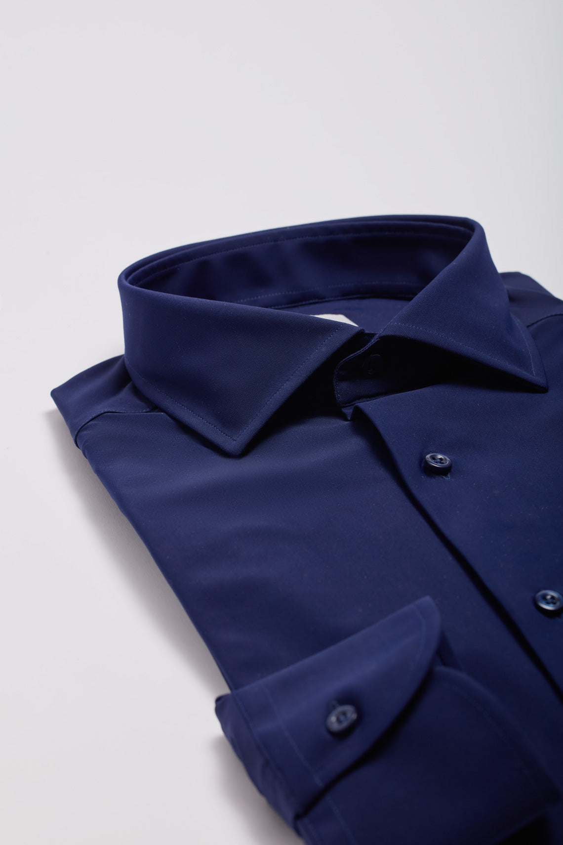 Anti-Crease Stretch Techno Shirt with Small French Collar