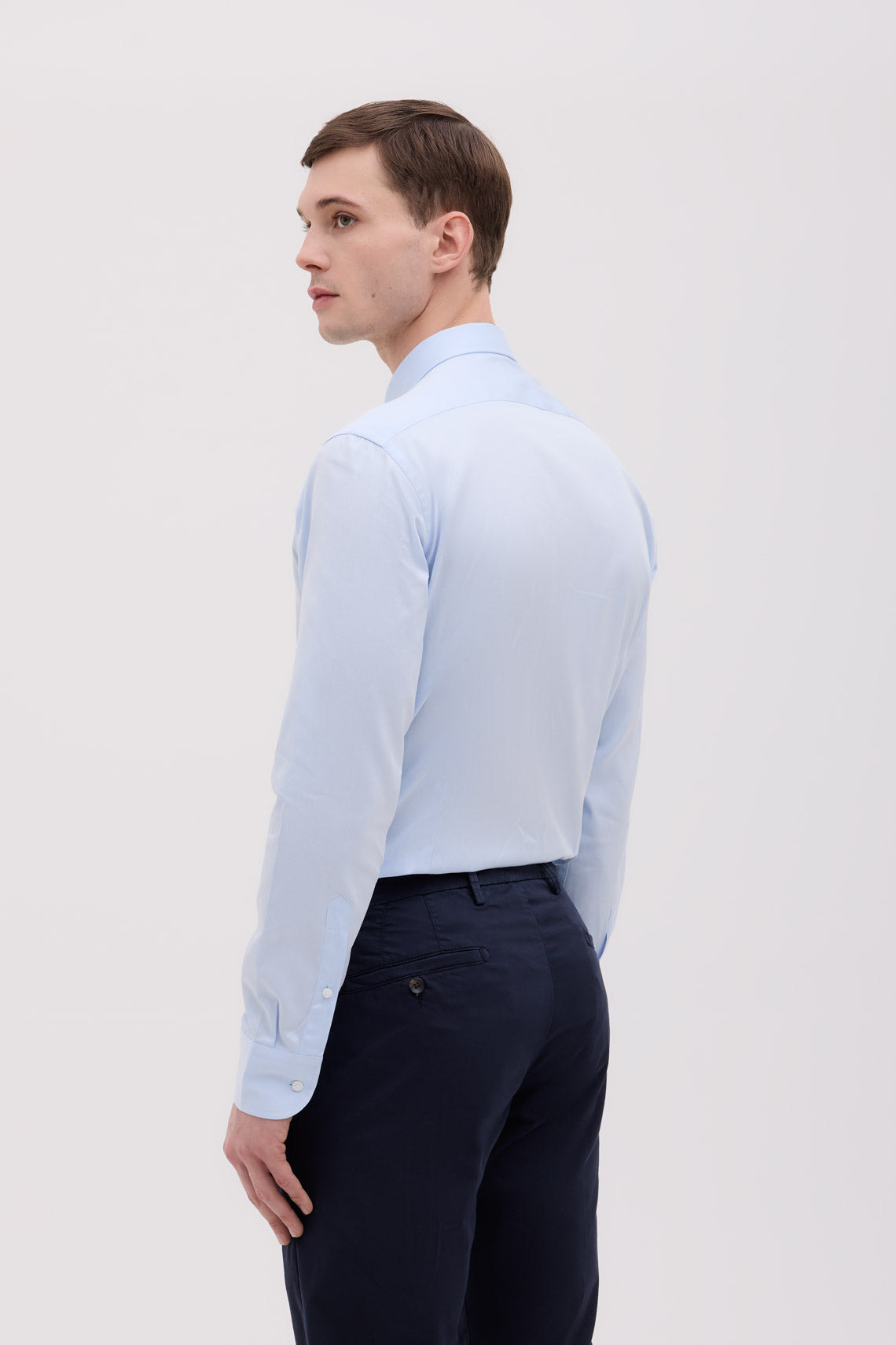 CAMICIA CLASSICA IN TWILL COLLO SEMIFRANCESE