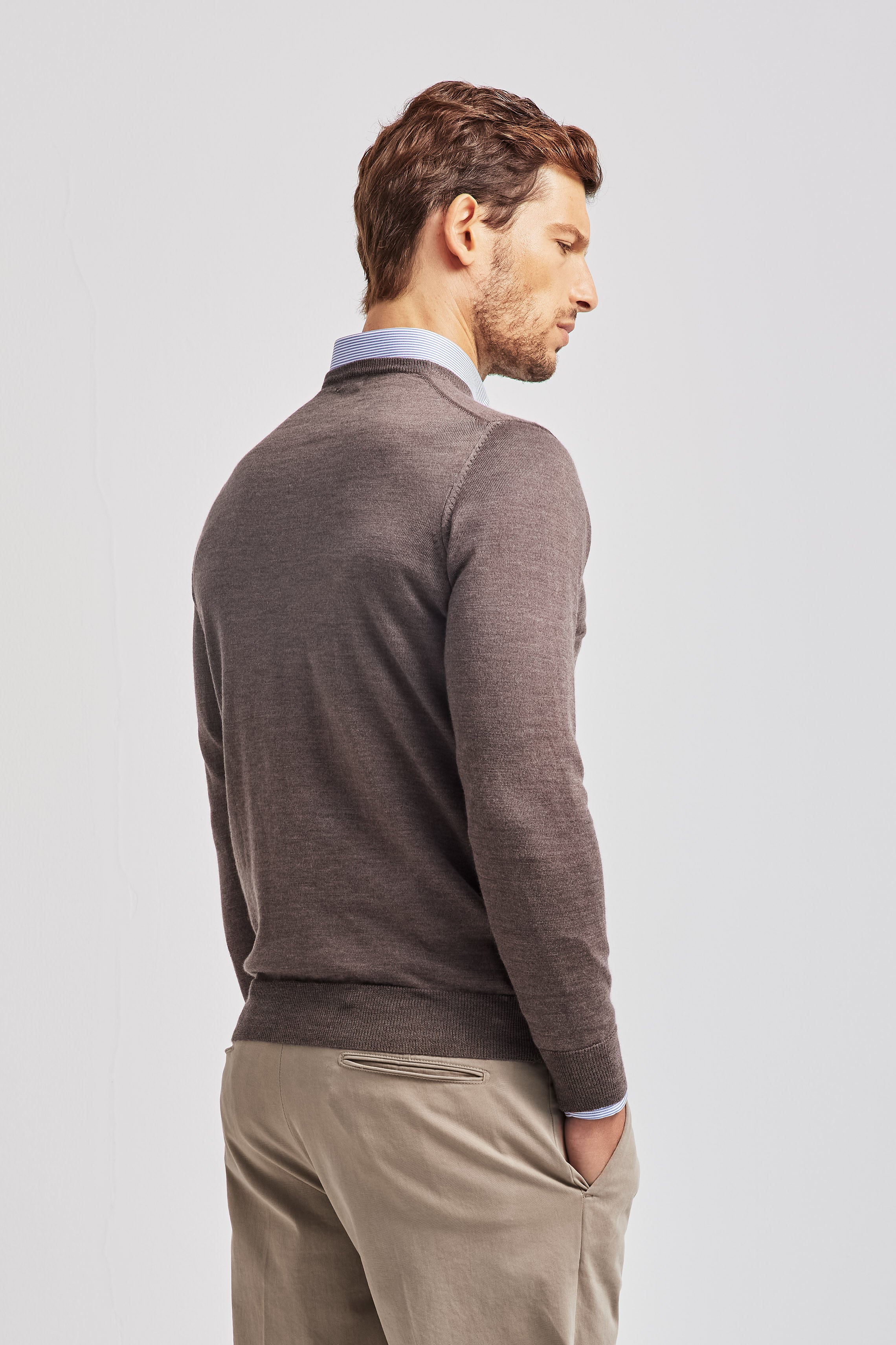 100% pure virgin shaved wool crewneck sweater custom fit