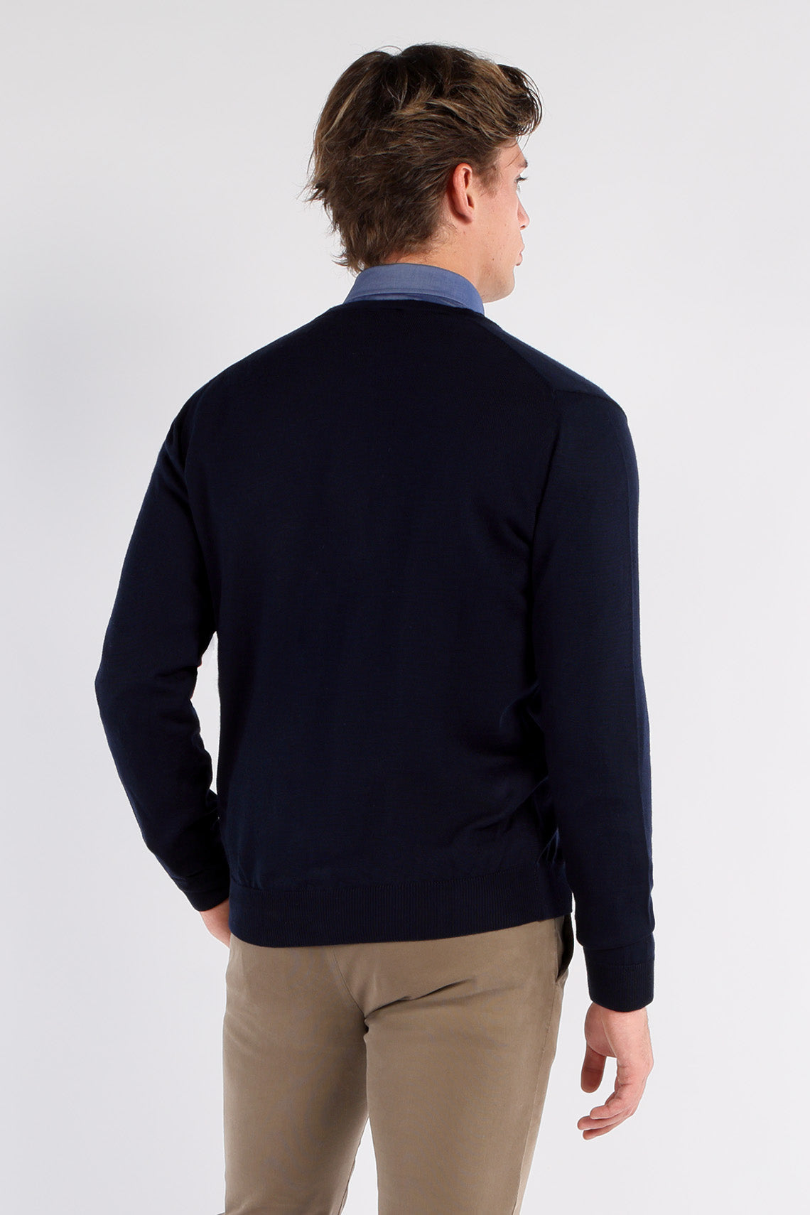 Button cardigan in combed wool regular fit