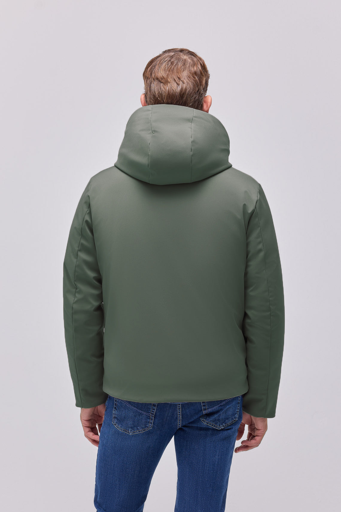 Parka corto imbottito in techno stretch con cappuccio staccabile