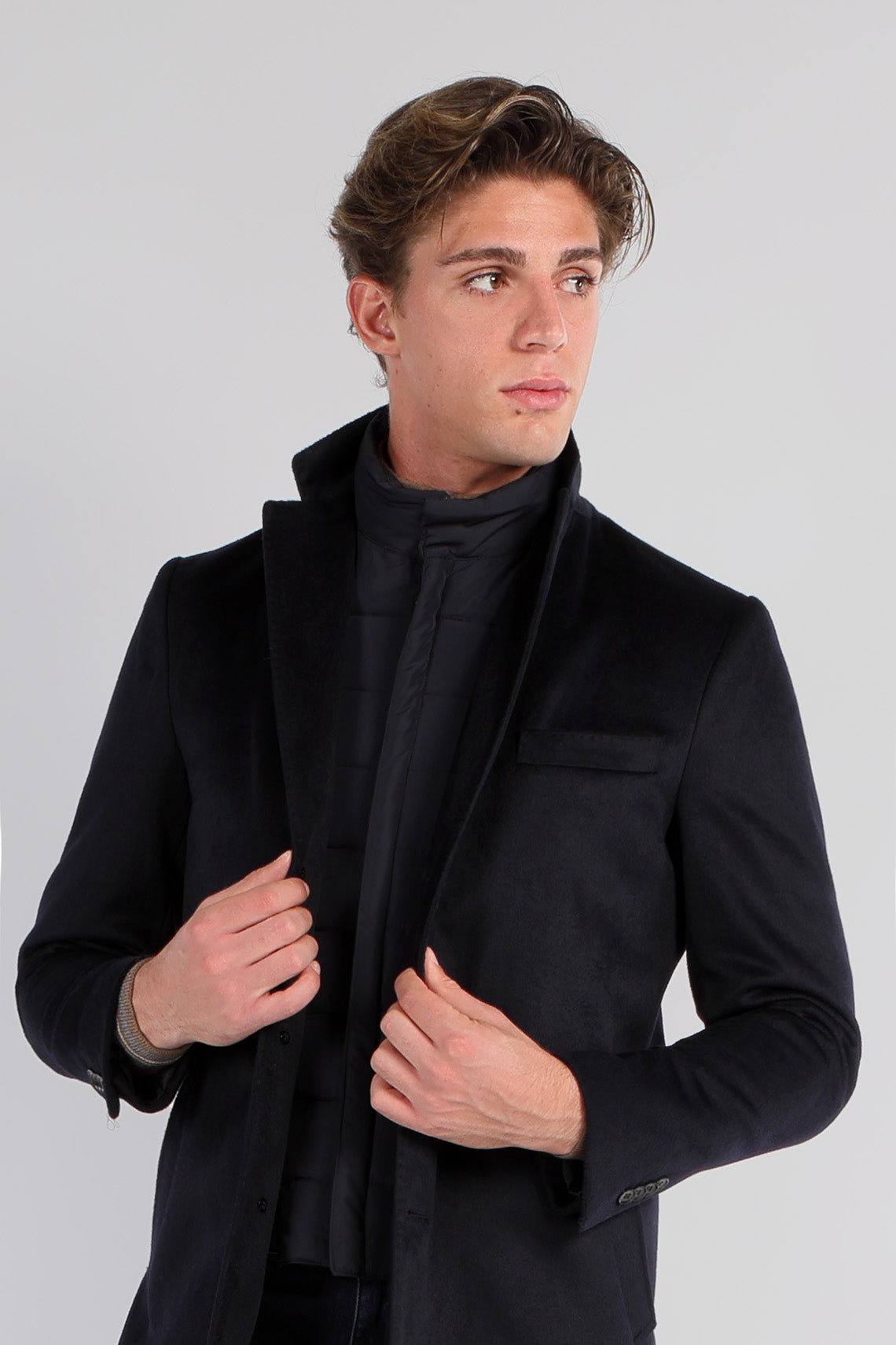 Single-breasted wool coat with detachable bib