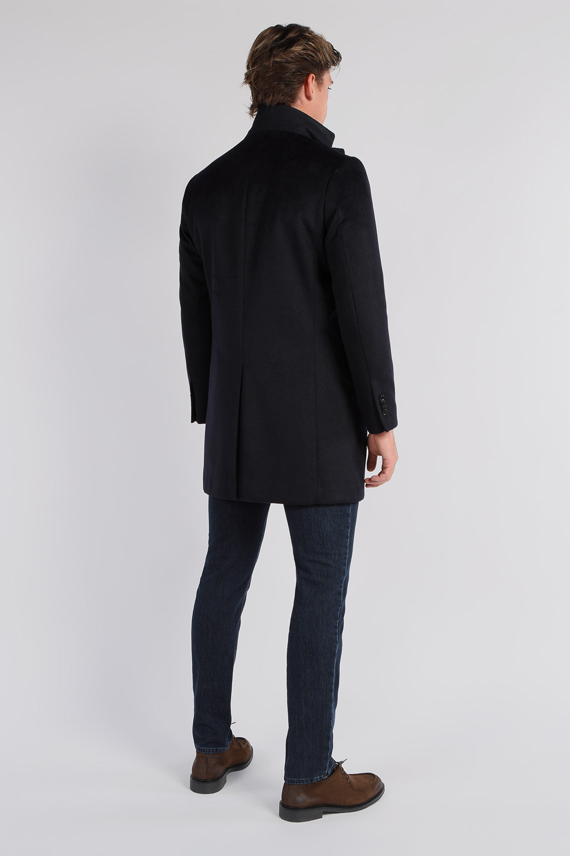 Single-breasted wool coat with detachable bib