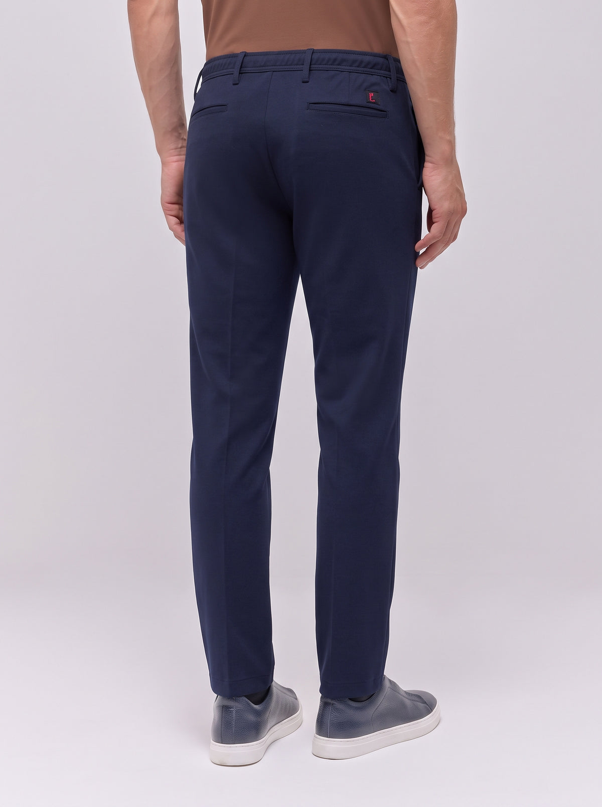 CHINO VENTRE PIATTO  CON COULISSE IN TESSUTO TECNICO