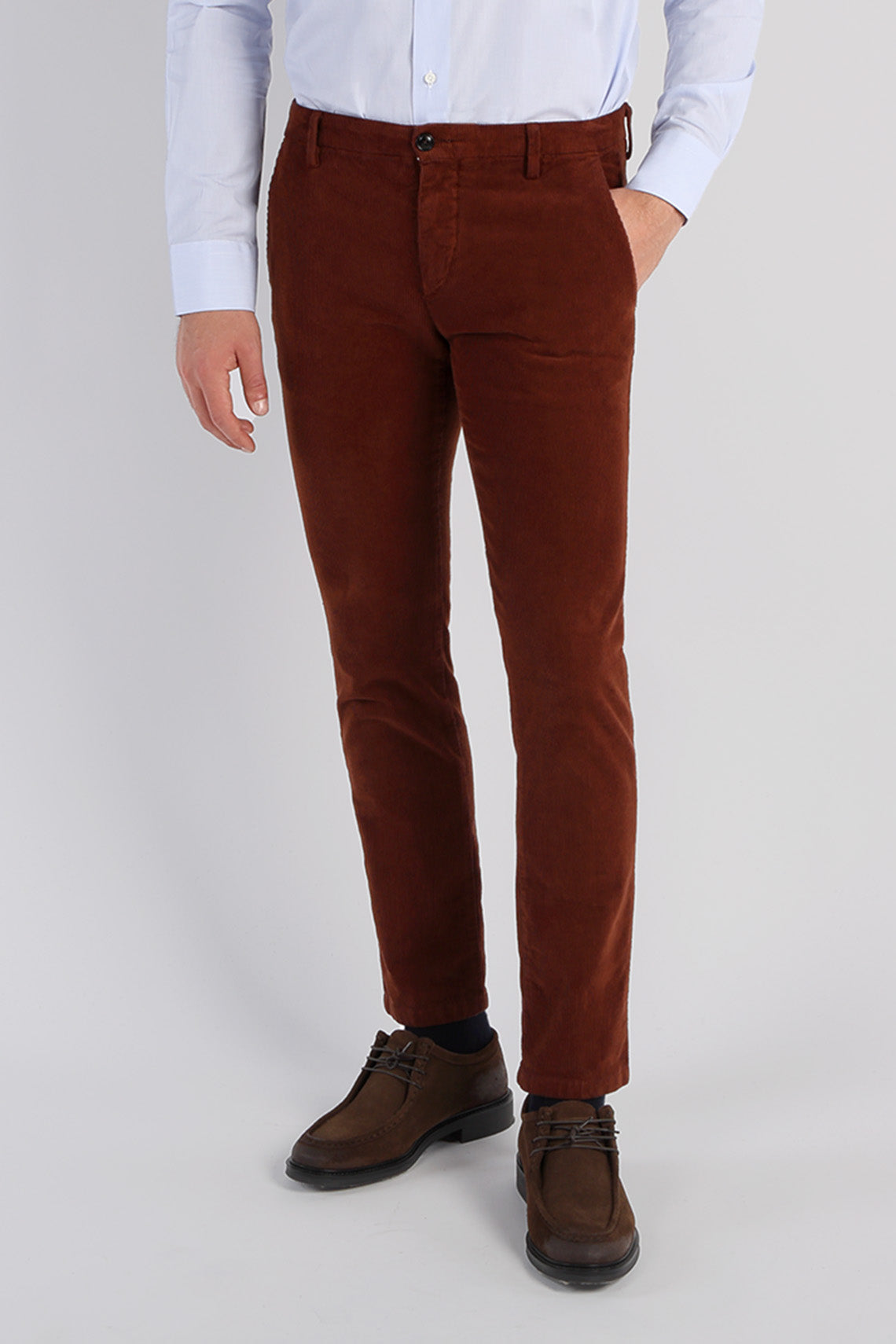 Pantalone chino in velluto 1000 righe stretch tinto capo slim fit