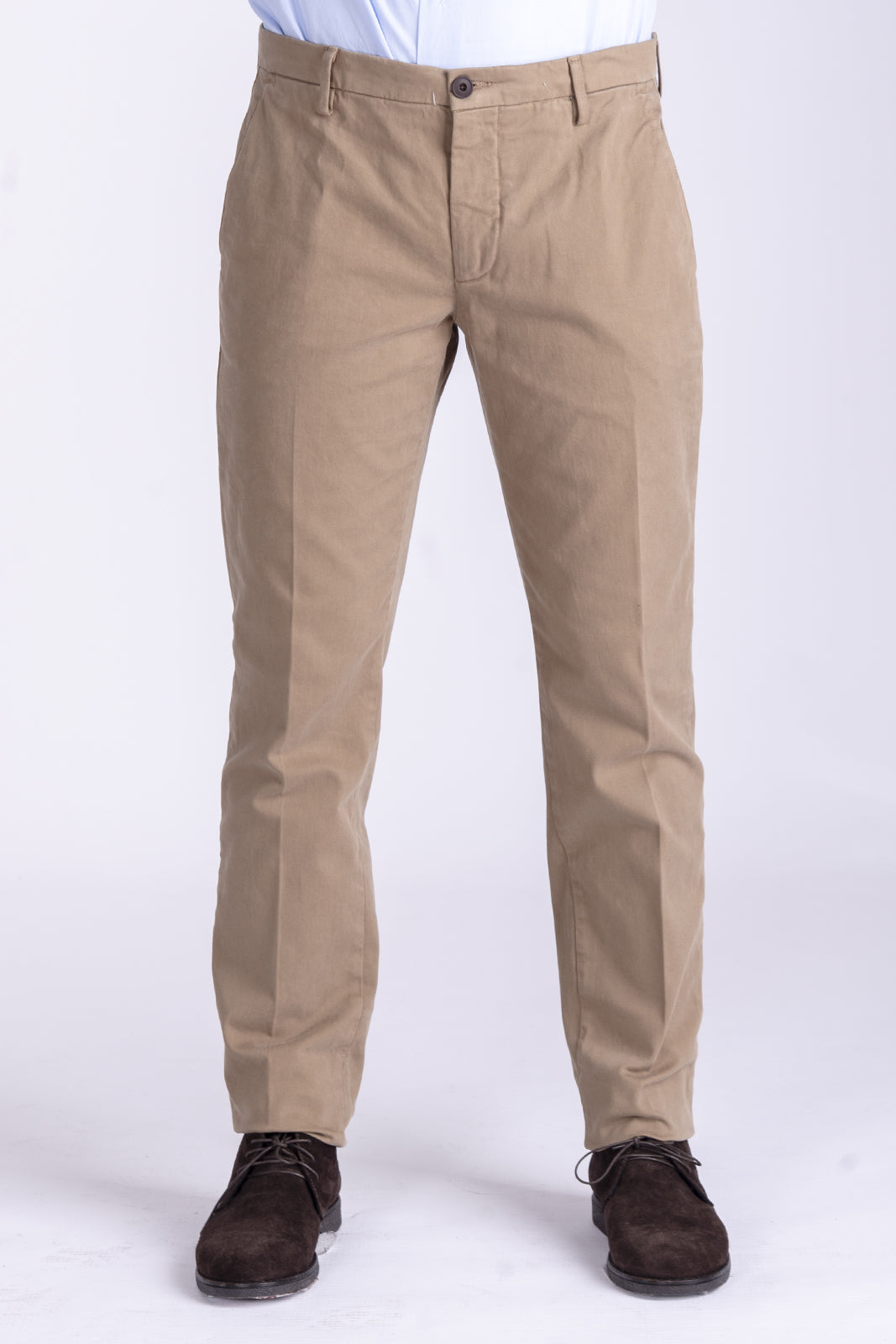 Garment-dyed stretch gabardine chino trousers slim fit