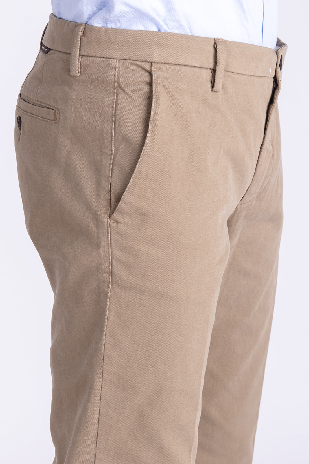 Garment-dyed stretch gabardine chino trousers slim fit