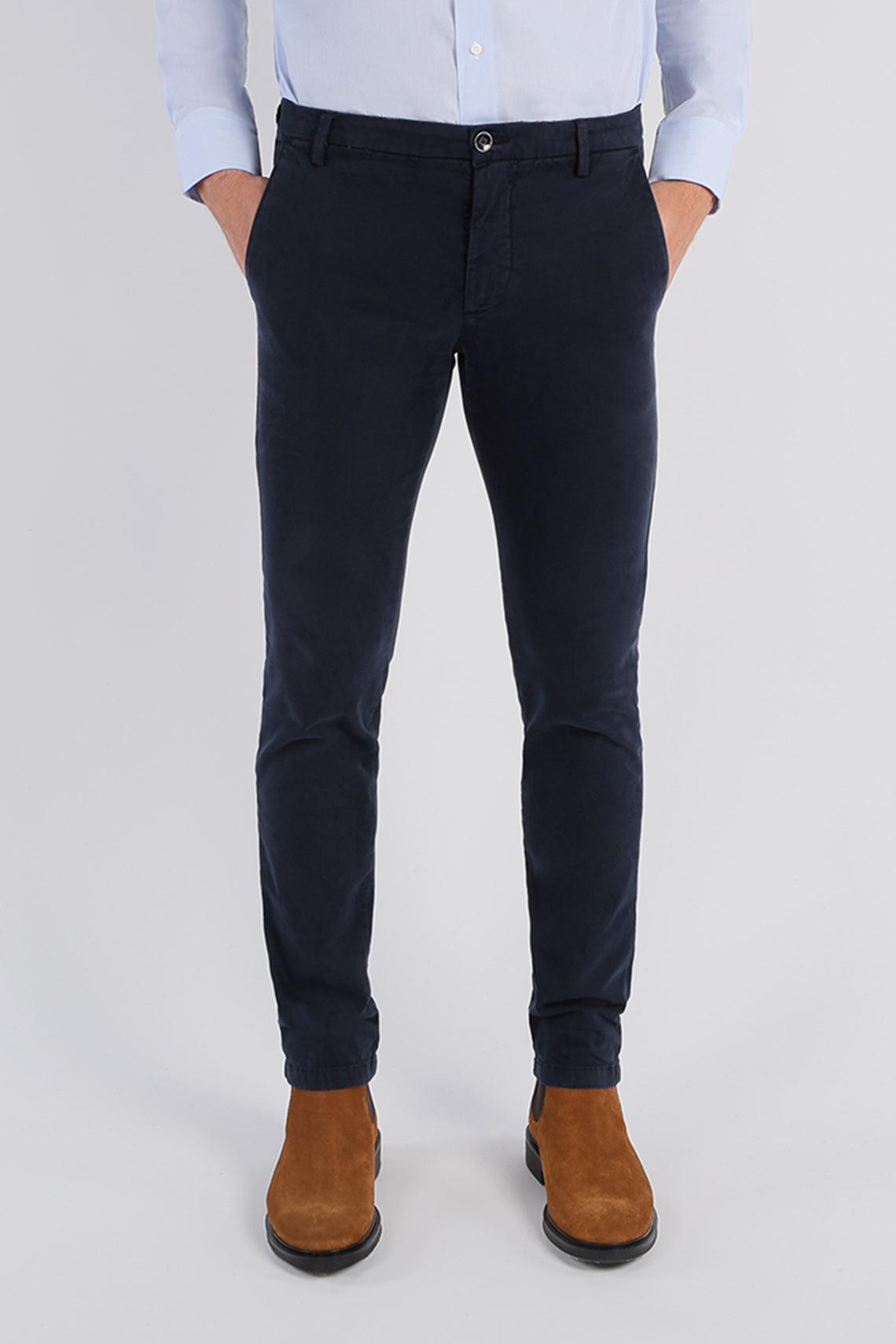 Garment-dyed stretch gabardine chino trousers slim fit