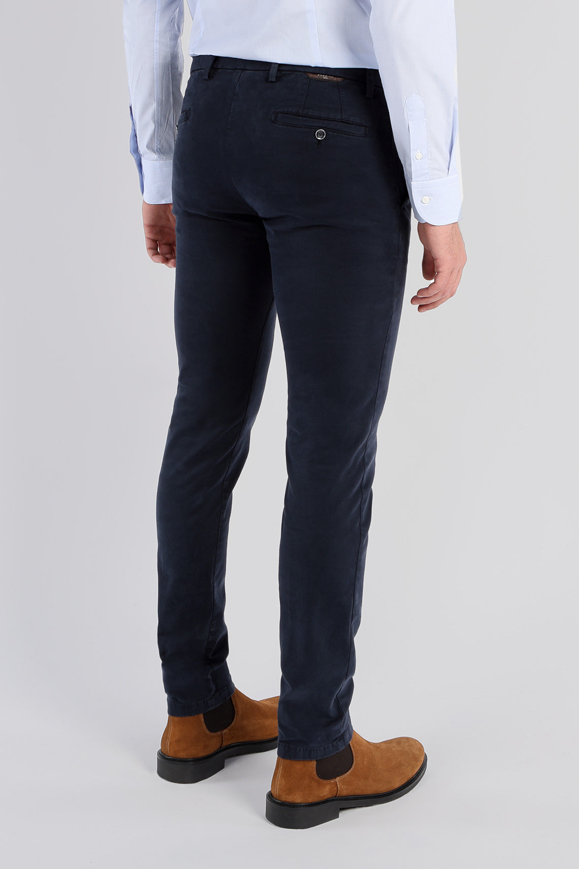 Garment-dyed stretch gabardine chino trousers slim fit