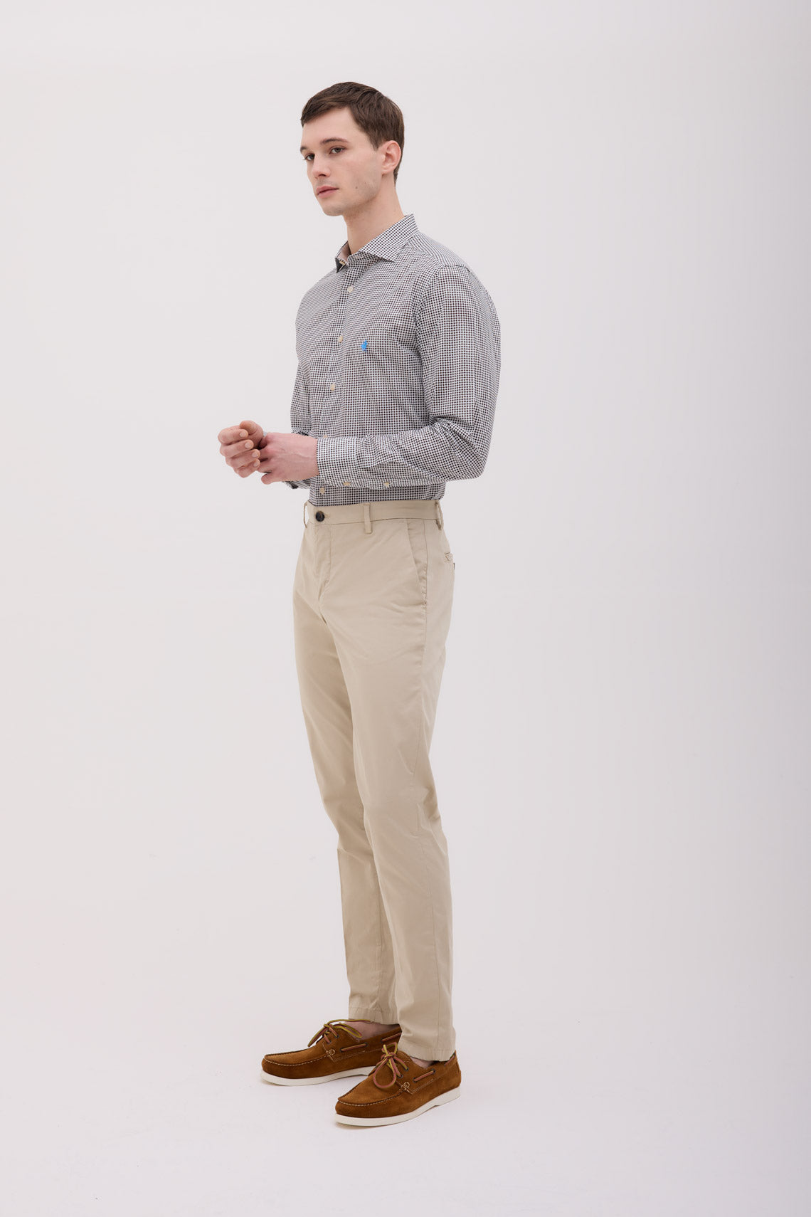 PANTALONE CHINO IN RASO STRETCH