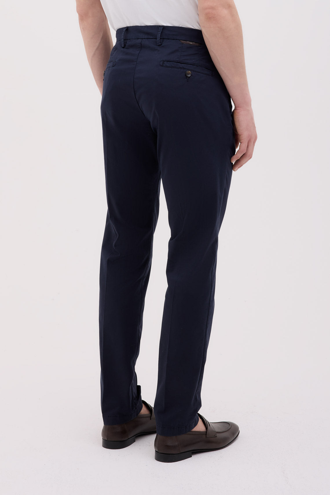 PANTALONE CHINO IN RASO STRETCH