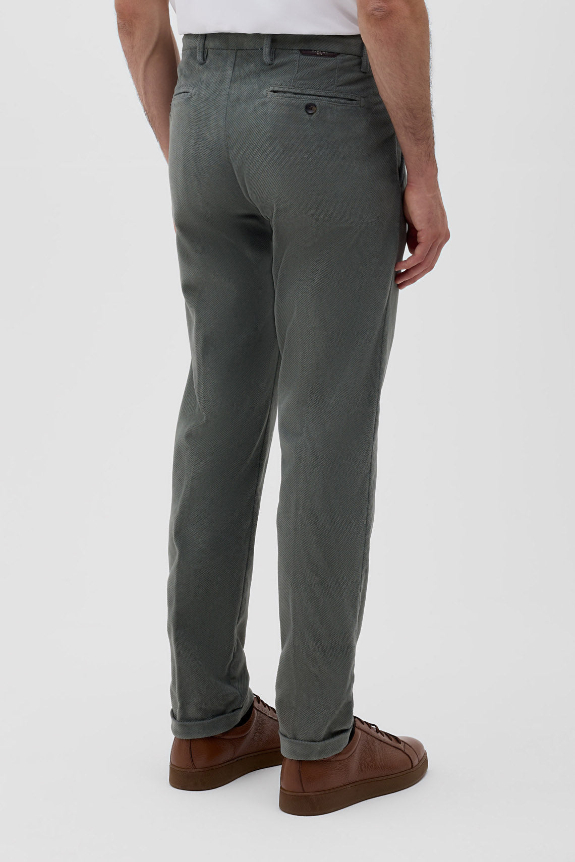 PANTALONE CHINO ELASTICIZZATO CON RISVOLTO