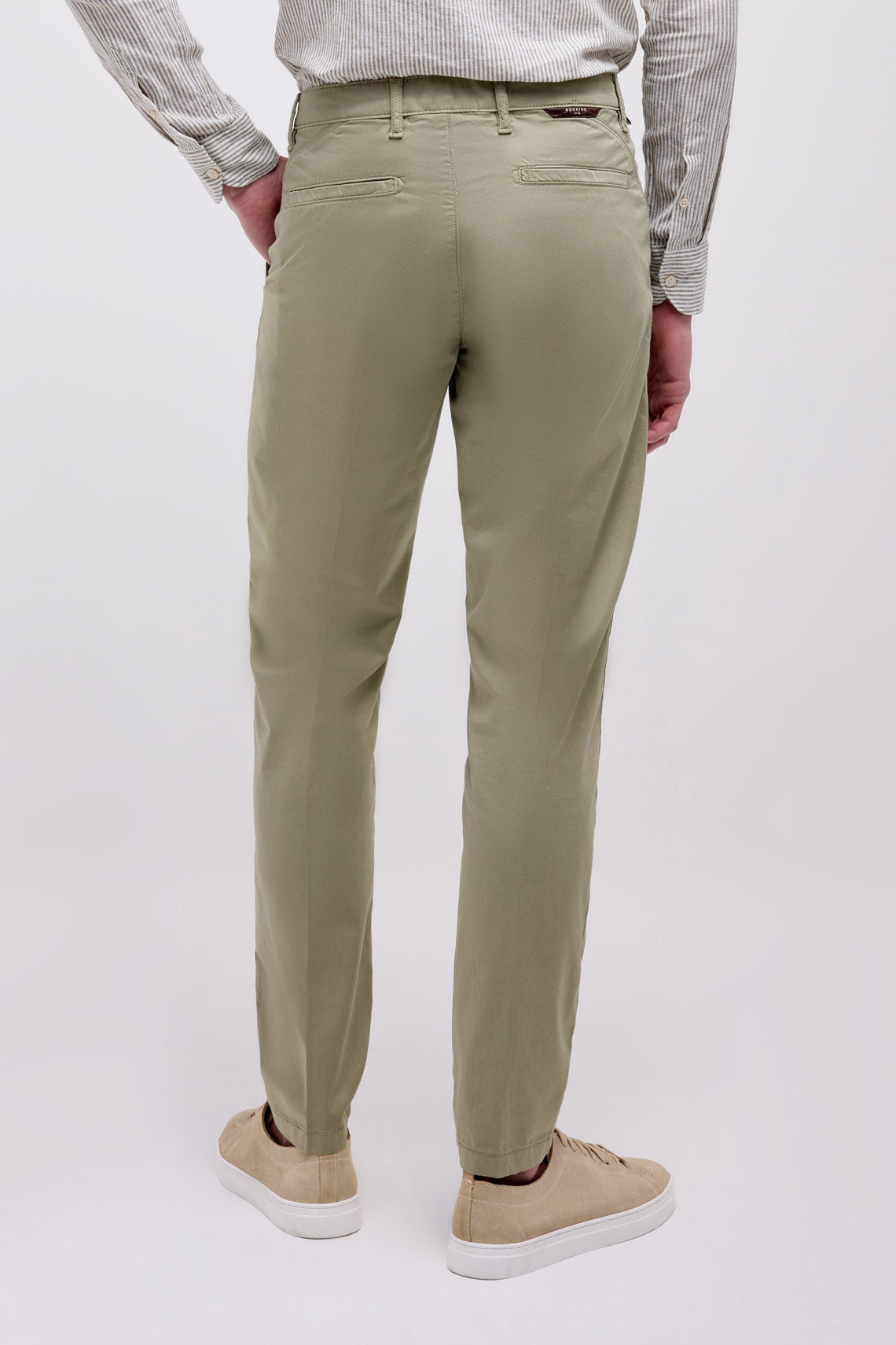 PANTALONE CHINO IN RASO STRETCH MILITARE