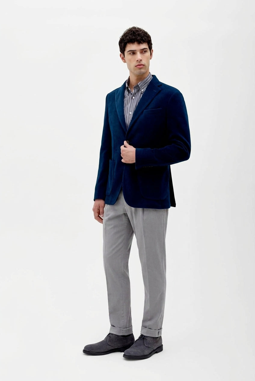 Pantalone chino sovrattinto   con una pences, tessuto elasticizzato