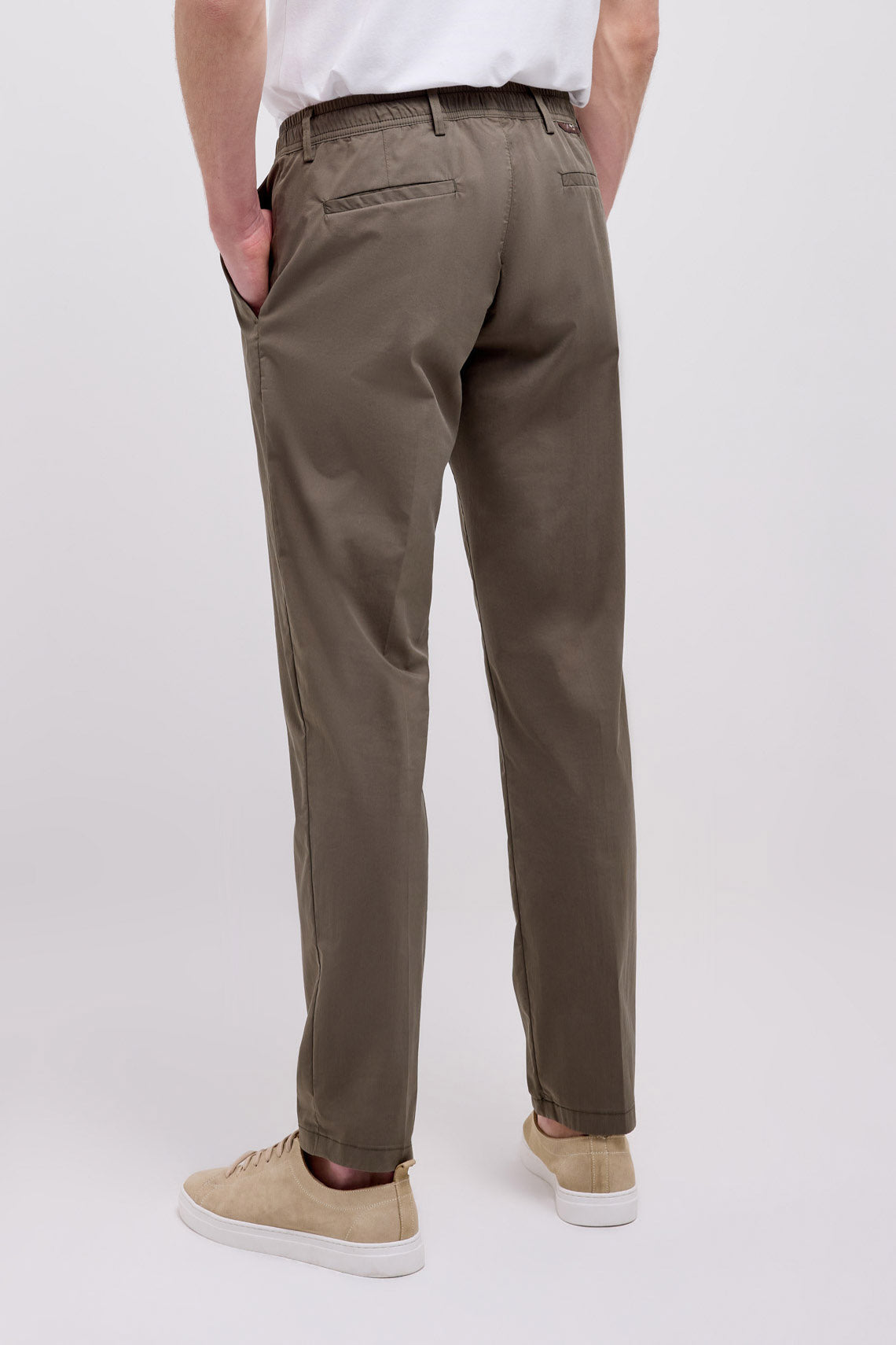 PANTALONE IN LINO CON COULISSE IN VITA