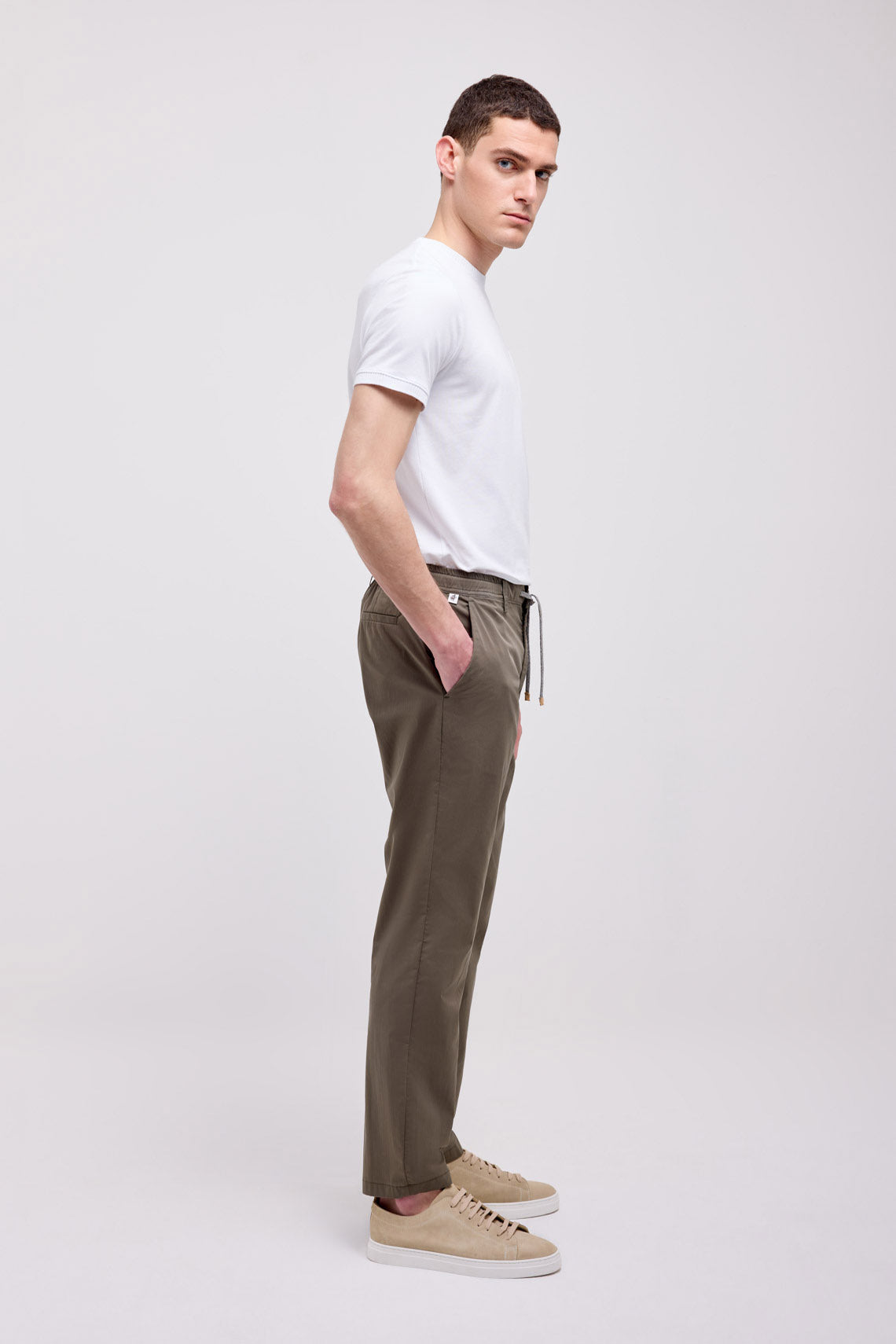 PANTALONE IN LINO CON COULISSE IN VITA